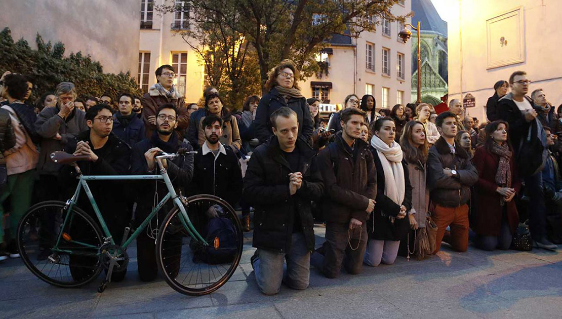 si faccia di notre dame un tempio laico